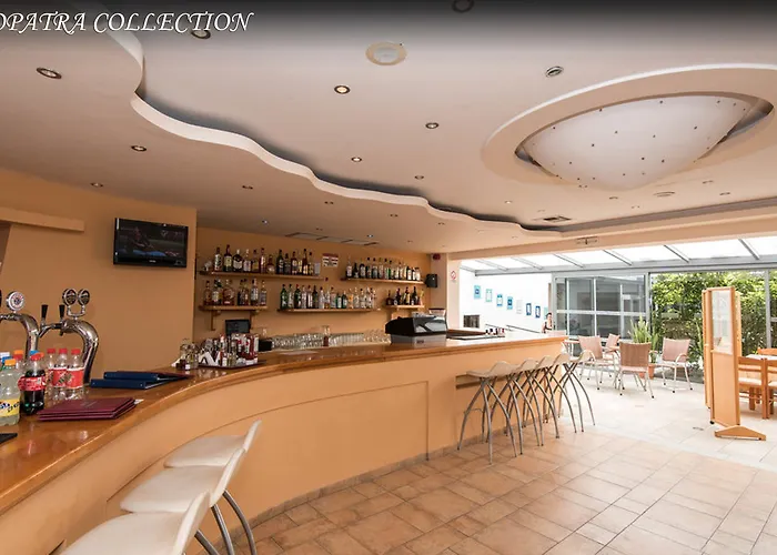Cleopatra Superior 3*