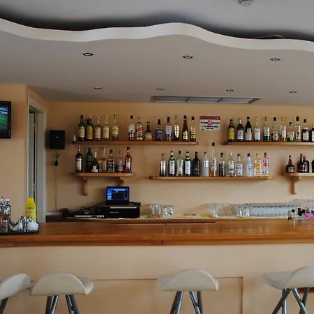 Cleopatra Superior 3*