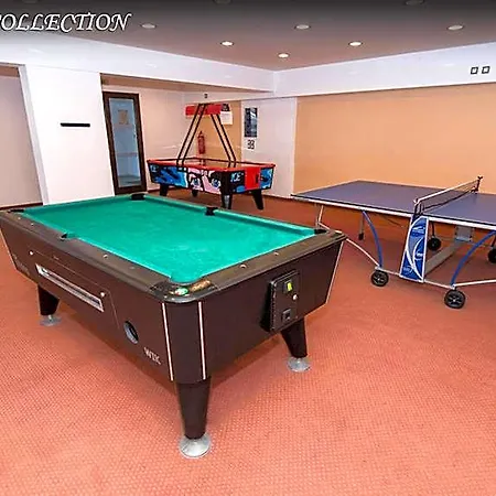 Cleopatra Superior 3*
