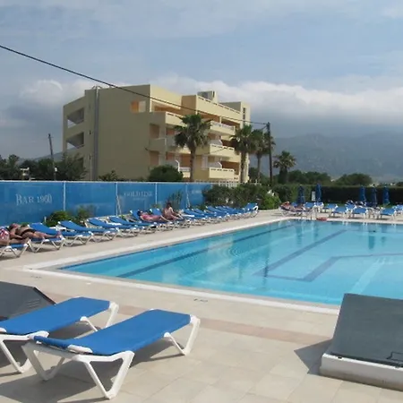 מלון Cleopatra Superior 3*