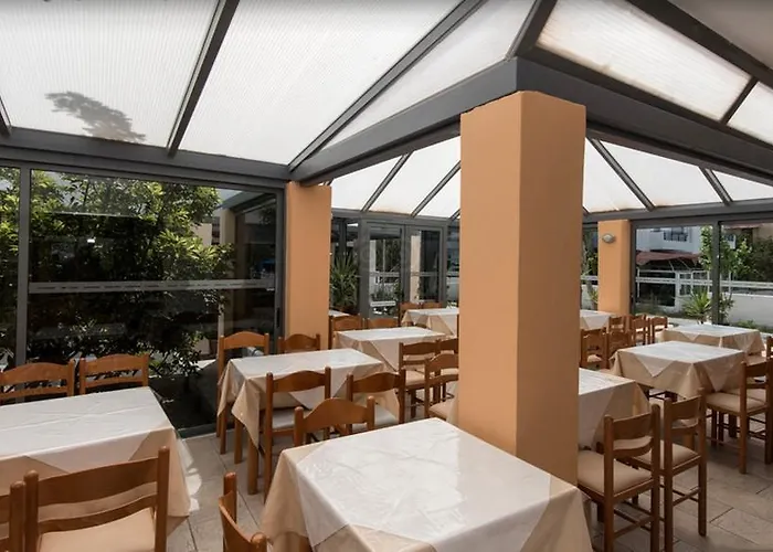 Hotel Cleopatra Superior 3*