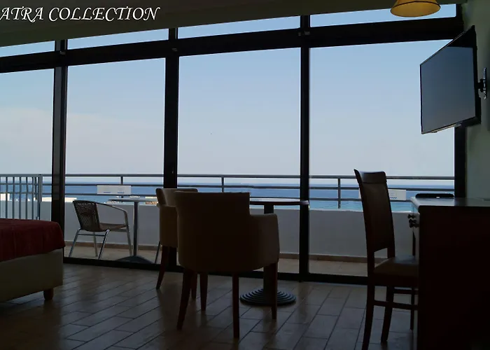 Cleopatra Superior Hotel 3*