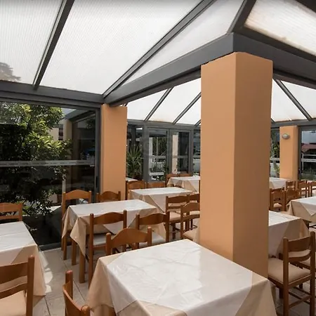 Hotel Cleopatra Superior 3*