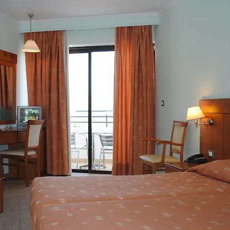 מלון Cleopatra Superior 3*