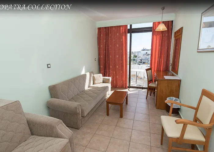 Hotel Cleopatra Superior 3*