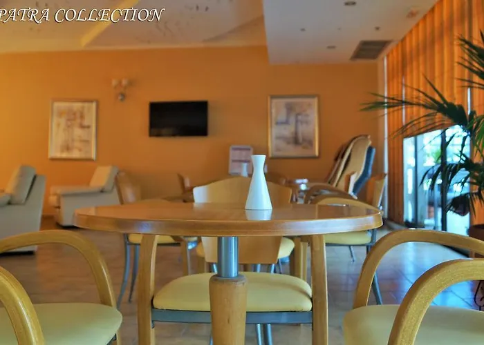 Cleopatra Superior 3*